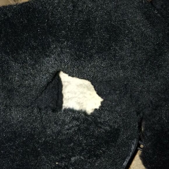 UGG Black Bailey Button Suede Winter Boots Womens US 5 EU 35 - Picture 11 of 12